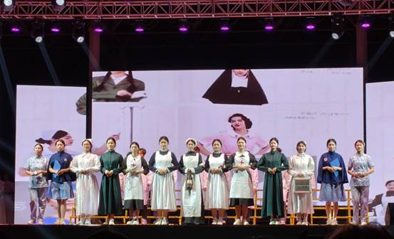 8222AA8DFDBF30C76DE0A1E57E341B7E